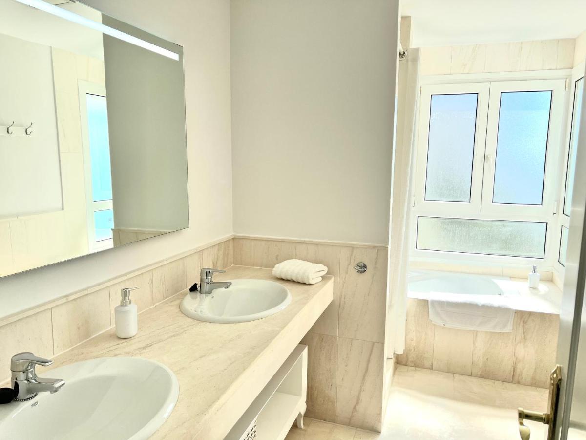 Mi Capricho 170 Beachfront Apartment Sitio de Calahonda Exteriér fotografie