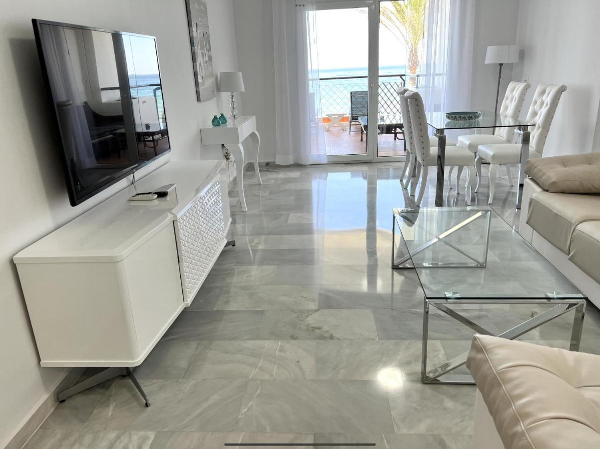 Mi Capricho 170 Beachfront Apartment Sitio de Calahonda Exteriér fotografie